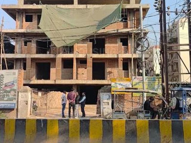 Flat for sale in George Town, Prayagraj
