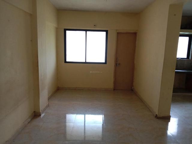 Flat for rent in Vapi, Valsad