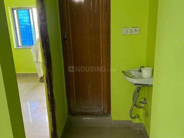 Flat for rent in Calcutta, West Bengal