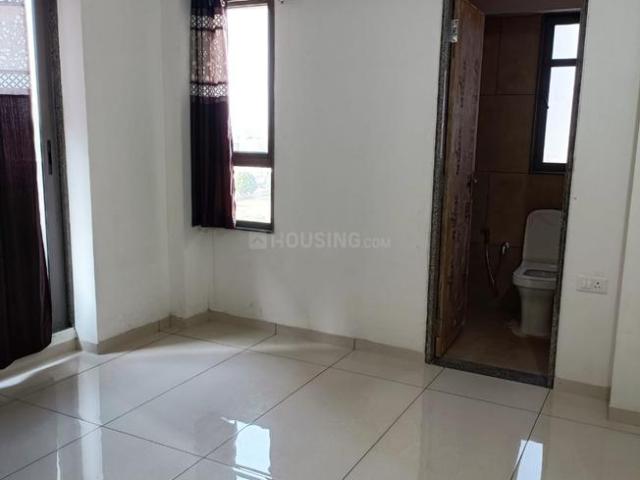Flat for rent in Gota, Gujarat