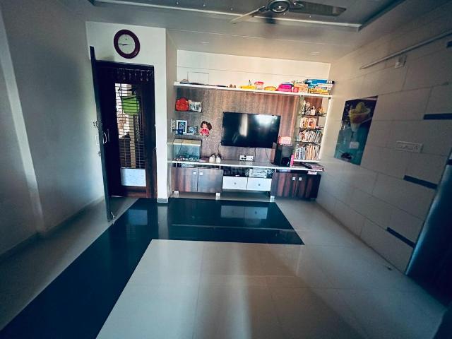 Flat for rent in Gota, Gujarat