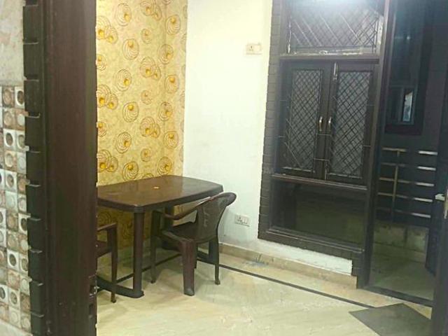 Flat for rent in Deri