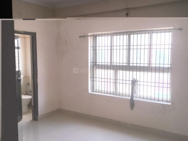 Flat for rent in Madya