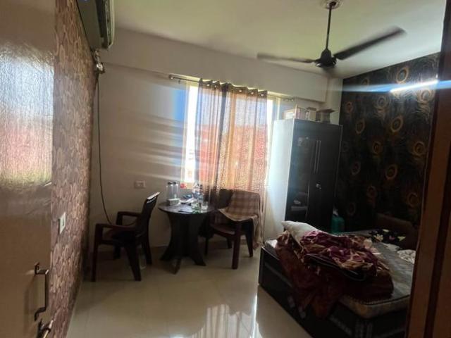 Flat for rent in Madya