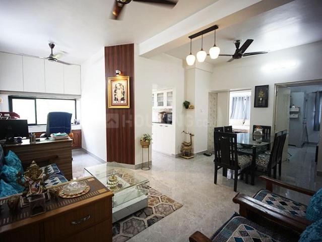 Flat for sale in Bodakdev, Ahmedabad