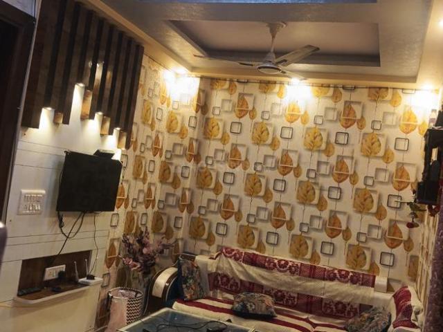 Flat for rent in West Delhi, Deri