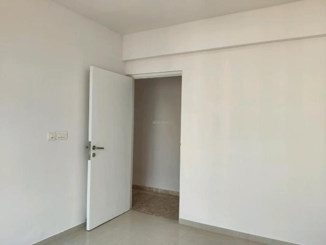 Flat for rent in Hiranandani Estate, Thane