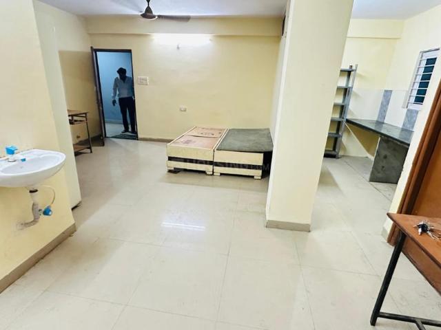 Flat for rent in Madya
