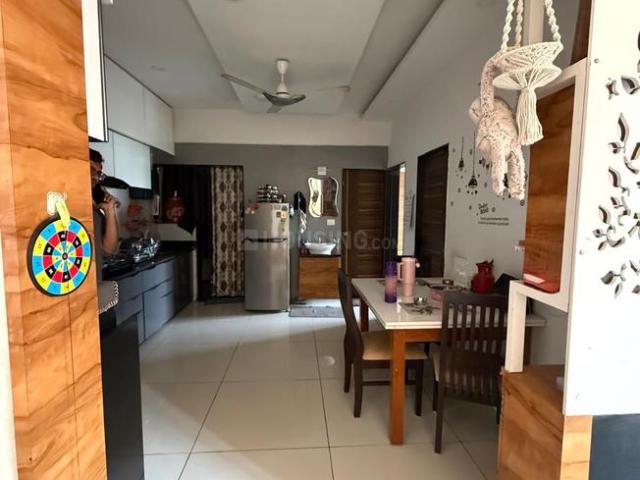 Flat for rent in Gota, Gujarat