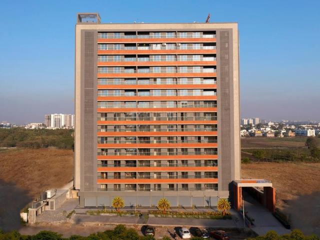 Flat for sale in Surat, Gujarat