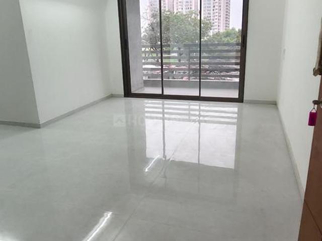 Flat for sale in Surat, Gujarat