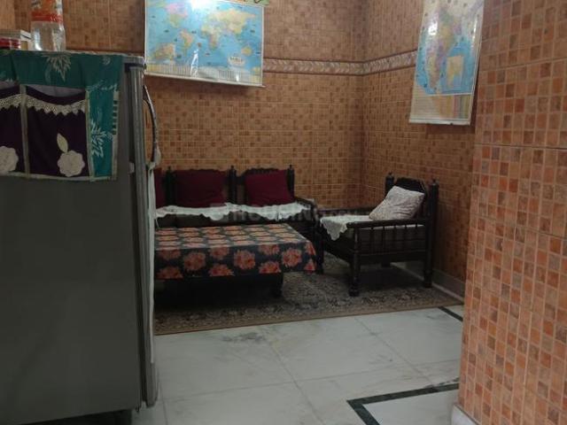 Flat for rent in West Delhi, Deri