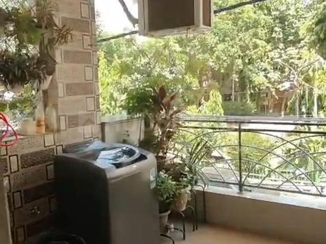 Flat for sale in West Delhi, Deri