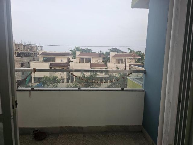 Flat for rent in Madya