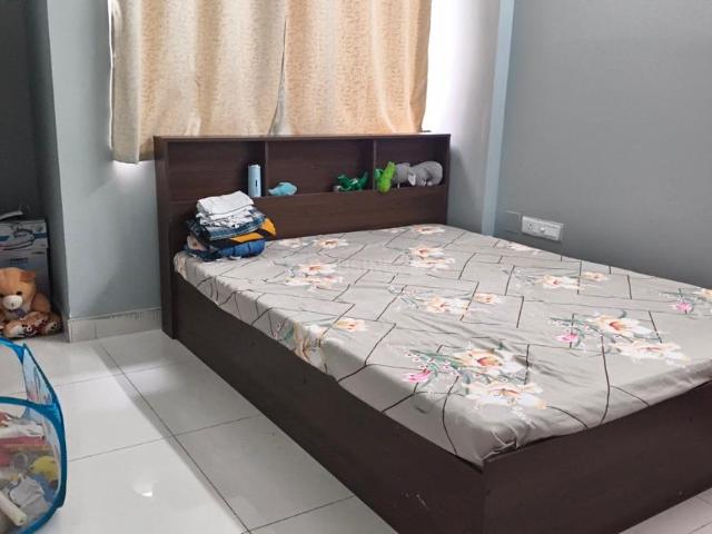 Flat for rent in Joka, South 24 Parganas