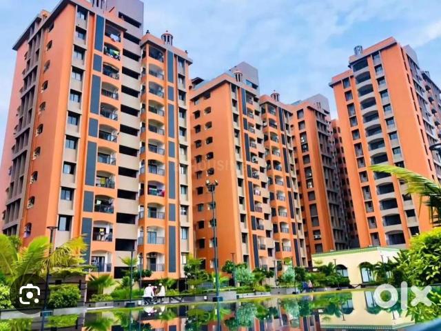 Flat for rent in Sarkhej, Gujarat