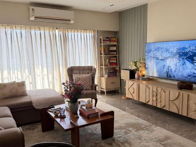 Flat for rent in Juhu, Mumbai