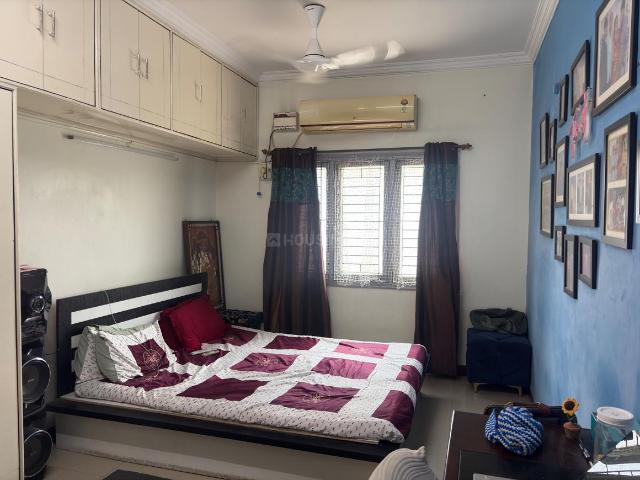 Flat for sale in Kachiguda, Haidarabad