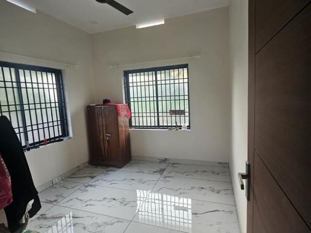 Flat for rent in Nilampathinjamugal, Ernakulam