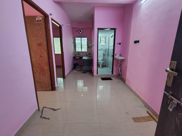 Flat for rent in Calcutta, West Bengal