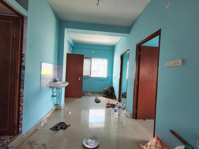 Flat for rent in Calcutta, West Bengal