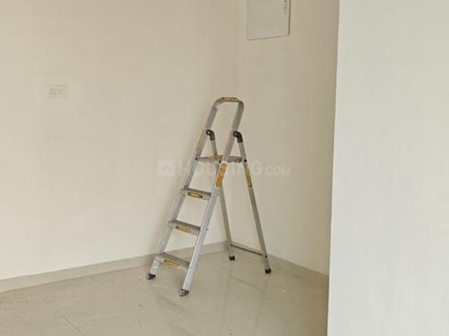 Flat for rent in Kharegaon, Thane