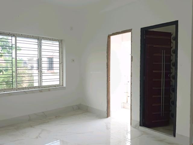Flat for sale in South 24 Parganas, Sonarpur