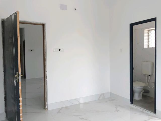 Flat for sale in South 24 Parganas, Sonarpur