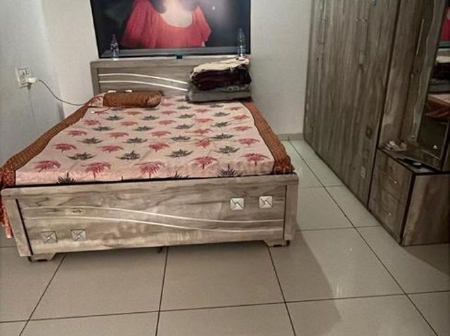 Flat for rent in Karamsad, Gujarat