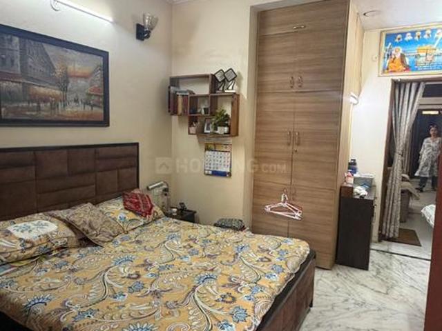 Flat for sale in Karol Bagh, Delhi