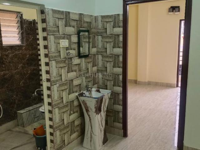 Flat for rent in Calcutta, West Bengal