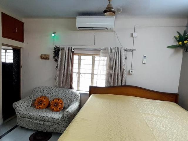 Flat for rent in Calcutta, West Bengal