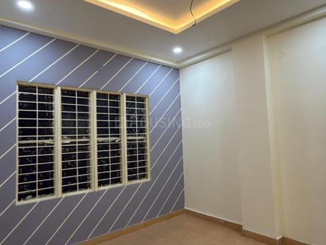Flat for sale in Madya