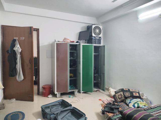 Flat for rent in South Delhi, Deri