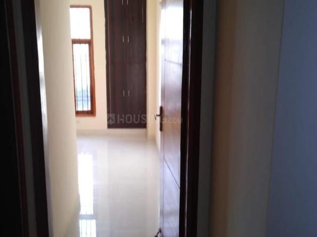 Flat for rent in South Delhi, Deri