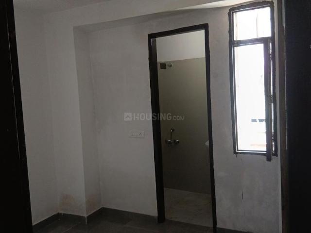 Flat for rent in South Delhi, Deri