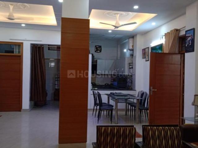 Flat for rent in South Delhi, Deri