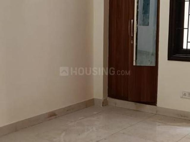 Flat for sale in Sainik Farms, Delhi