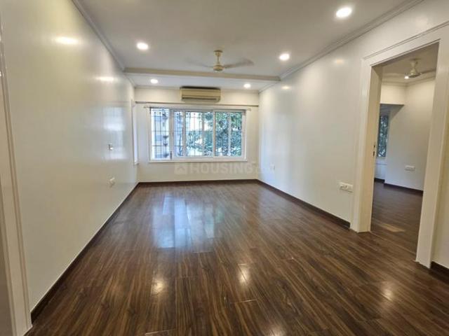 Flat for rent in Khar, Mumbai