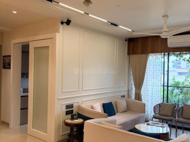Flat for rent in Khar, Mumbai