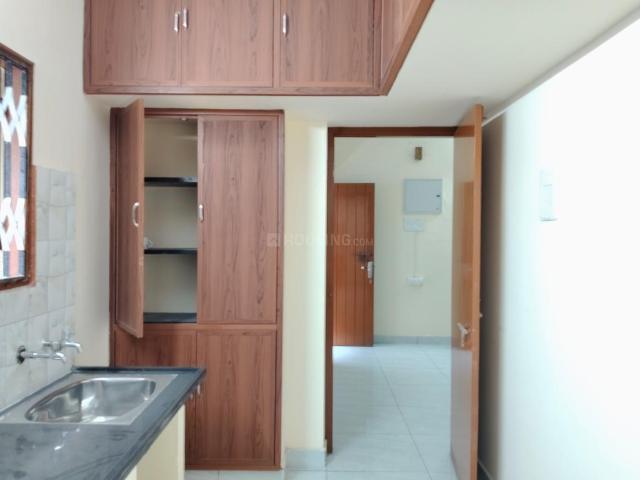 Flat for rent in Kodambakkam, Tamil Nadu