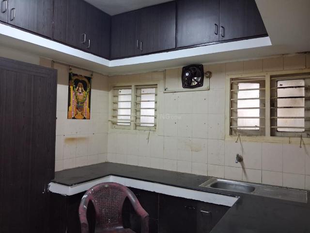 Flat for rent in Kodambakkam, Tamil Nadu