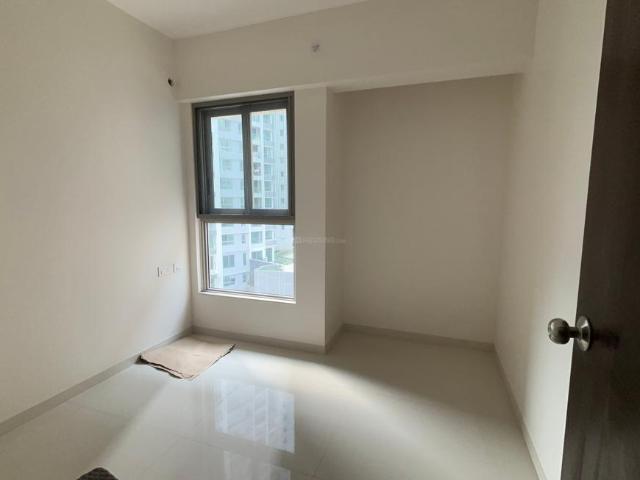 Flat for rent in Kolshet, Thane