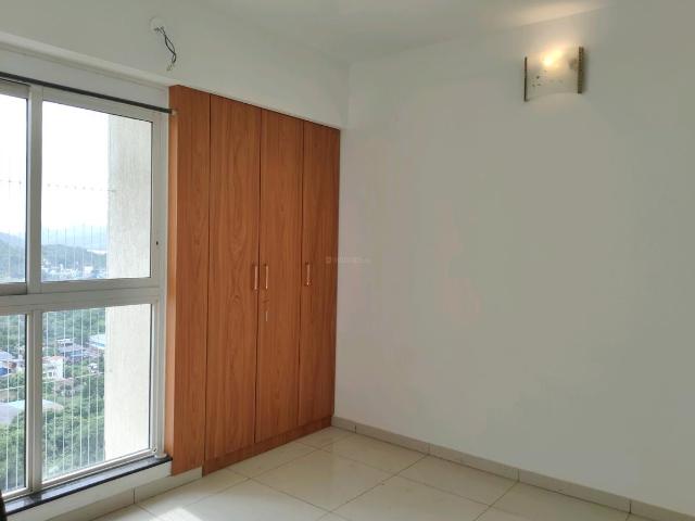 Flat for sale in Kolshet, Thane