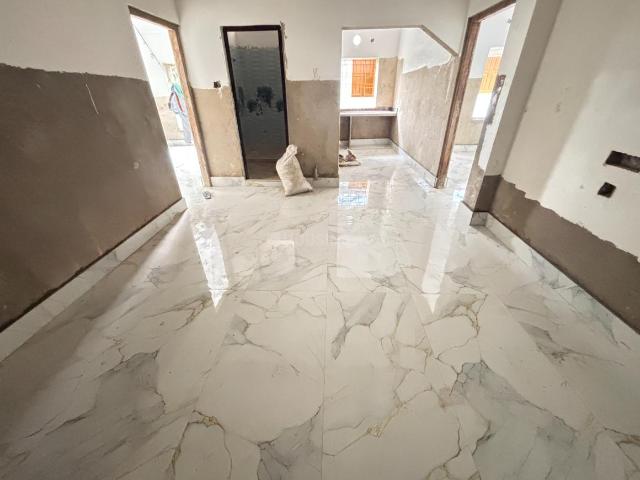 Flat for sale in Hindmotor, Serampore