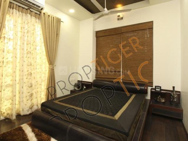 Flat for sale in Poona, National Capital Territory Of Delhi