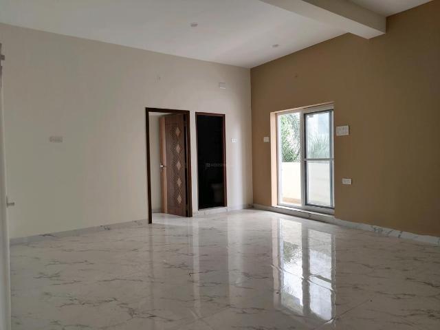 Flat for sale in Adyar, Tamil Nadu