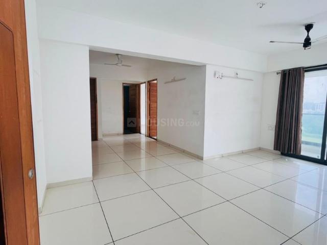 Flat for rent in Gandhinagar, Gujarat