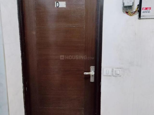 Flat for rent in South Delhi, Deri