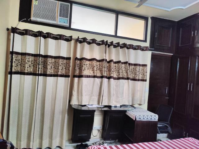 Flat for rent in Deri